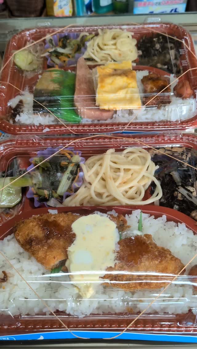 久高島航路の拠点・安座真港でランチ！絶品パンが登場